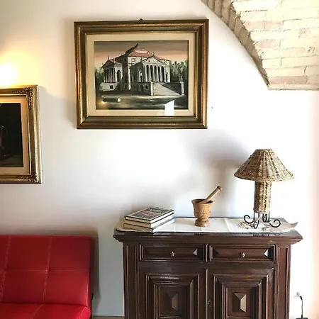 Vacanze Dante's House Piano Terra *