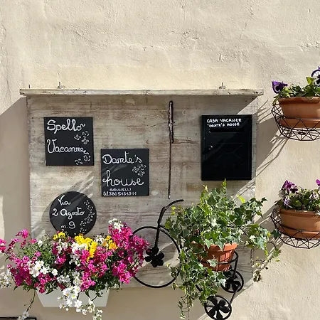 Vacanze Dante's House Piano Terra * Spello