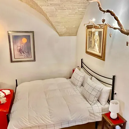 Vacanze Dante's House Piano Terra