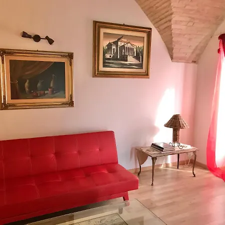 Vacanze Dante's House Piano Terra *